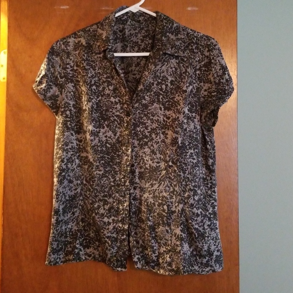 Gray Floral Print Blouse